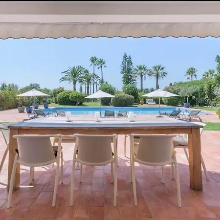 Cliffside Paradise Algarve كارفويرو