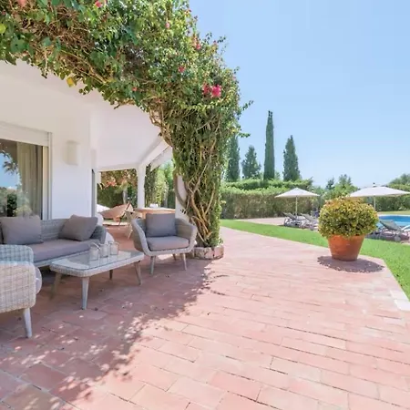 Cliffside Paradise Algarve Villa *